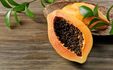 Con la papaya le celle fotovoltaiche diventano più economiche e biodegradabili 