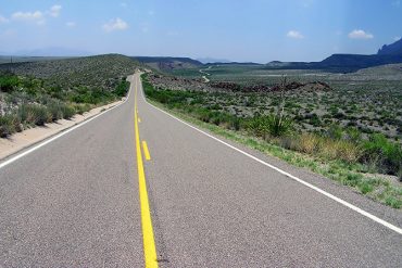 La soluzione per le mascherine usate viene dalla strada